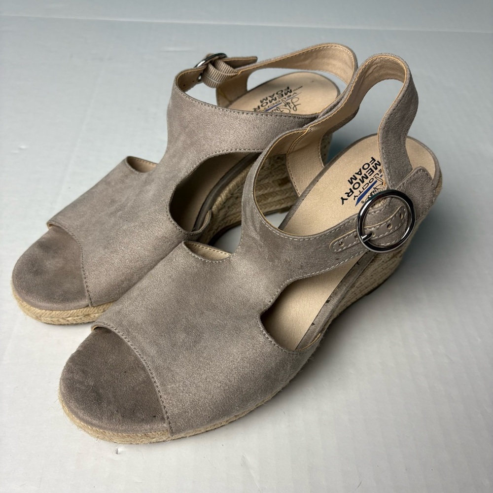 LifeStride Velocity Women Size 8W Sandals Tyra Wedge Tan Memory Foam Espadrilles
